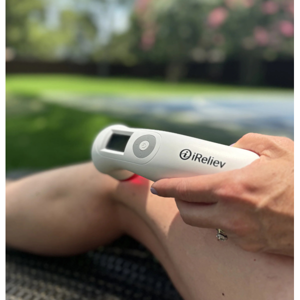 iReliev PainIQ+ Laser Therapy Device